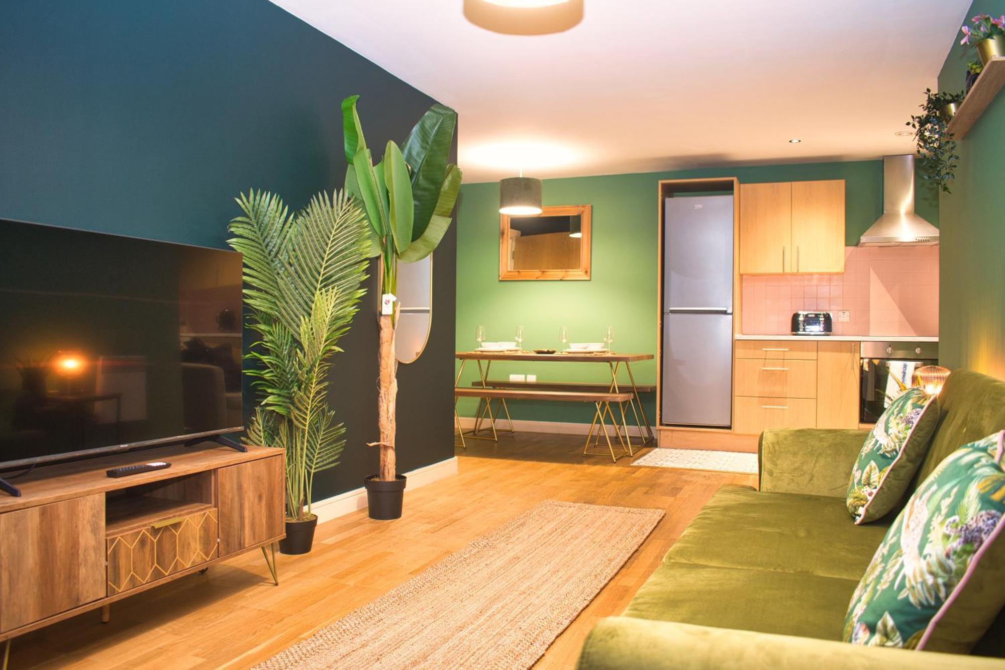 Spacious City Centre Apt - Free Parking - Ao Arena Manchester Bagian luar foto